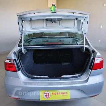 VOYAGE 1.0 12V MPI TOTALFLEX 4P MANUAL