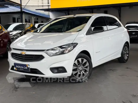 CHEVROLET ONIX HATCH ADVANTAGE 1.4 8V Flex 5p Aut. 4 portas