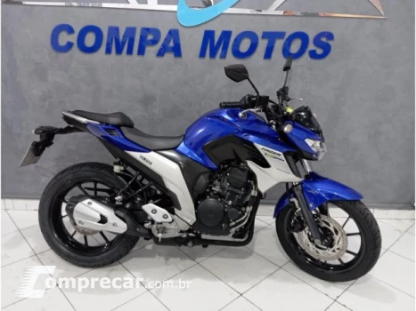 Yamaha FAZER 250 FZ 25 - Street