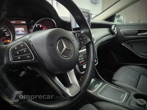 GLA 200 1.6 CGI STYLE 16V TURBO FLEX 4P AUTOMATICO