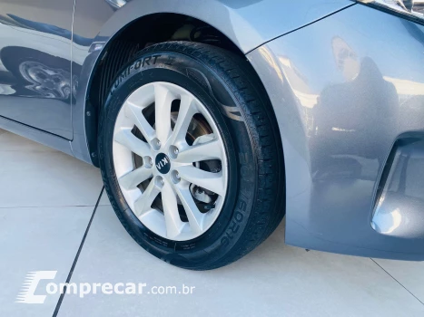 CERATO 1.6 Sedan 16V