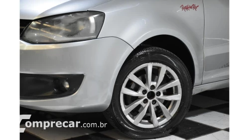 FOX - 1.6 MI ROCK IN RIO 8V 4P MANUAL