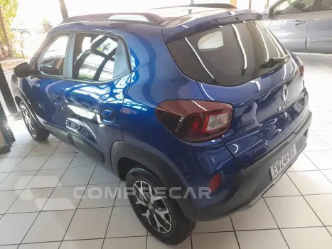 kWID OUTSIDER