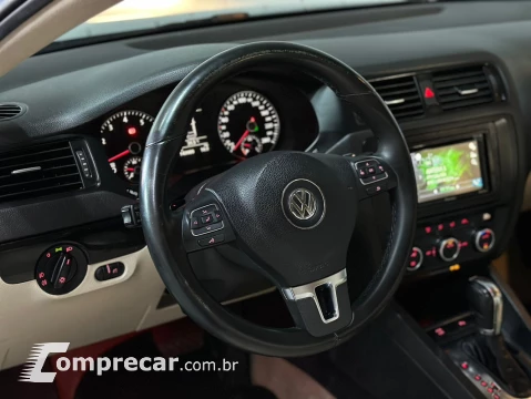 Volkswagen Jetta comfortline 2.0 4 portas