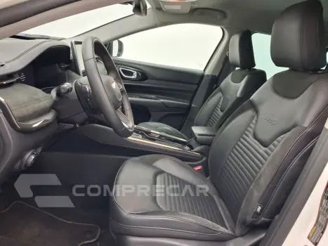 COMMANDER 1.3 T270 TURBO FLEX LIMITED AT6
