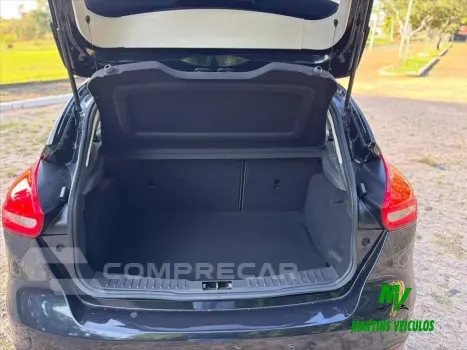 FOCUS 2.0 TITANIUM 16V FLEX 4P POWERSHIFT