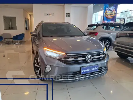 Volkswagen Nivus 1.0 4P FLEX 200 TSI HIGHLINE AUTOMÁTICO 4 portas