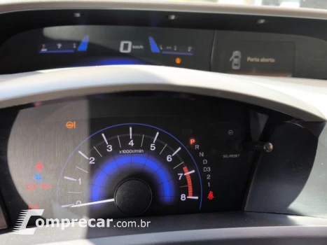 CIVIC - 1.8 LXS 16V 4P AUTOMÁTICO