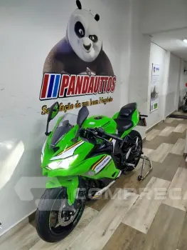 NINJA ZX4 RR