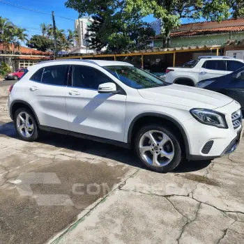 GLA 200 1.6 CGI Advance 7g-dct