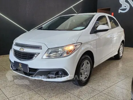 ONIX HATCH LT 1.0 8V FlexPower 5p Mec.