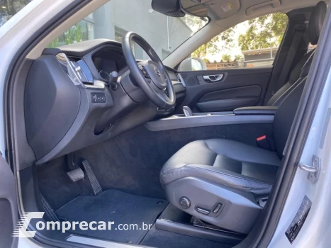 XC60 2.0 T8 Hybrid Momentum AWD Geartronic