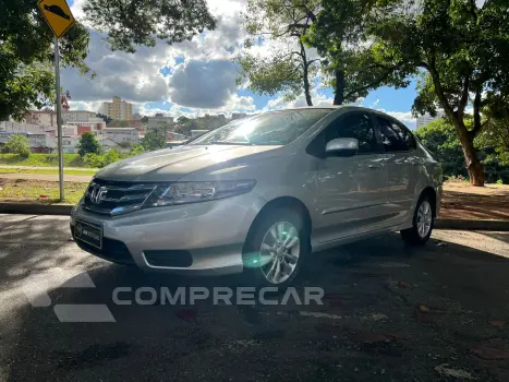 Honda CITY 1.5 I-vtec Hatch LX 4 portas
