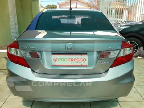 CIVIC - 1.8 LXS 16V 4P AUTOMÁTICO