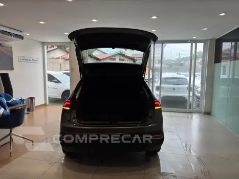 Nivus 1.0 4P FLEX 200 TSI COMFORTLINE AUTOMÁTICO