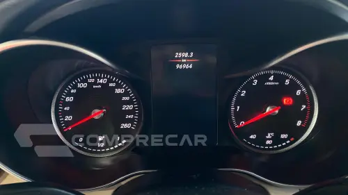 MERCEDES-BENZ C 180 1.6 CGI AVANTGARDE