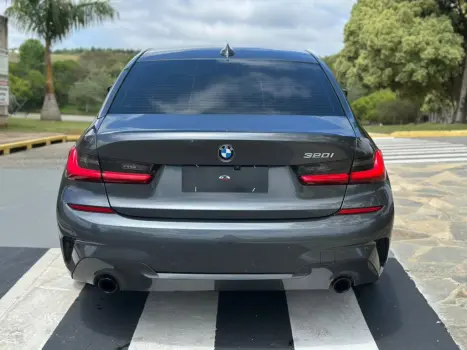320i 2.0 16V TURBO FLEX M SPORT AUTOMÁTICO