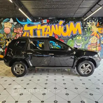 DUSTER 1.6 D 4X2