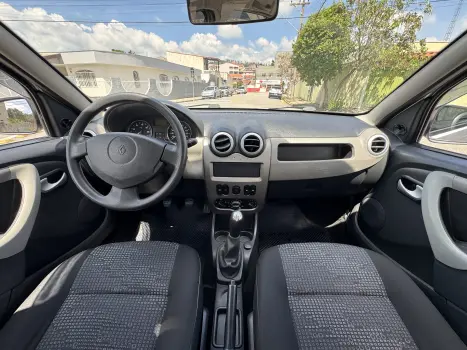 SANDERO 1.6 Expression 8V Hi-torque