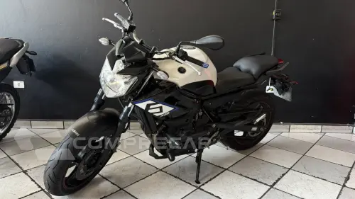 XJ6 N