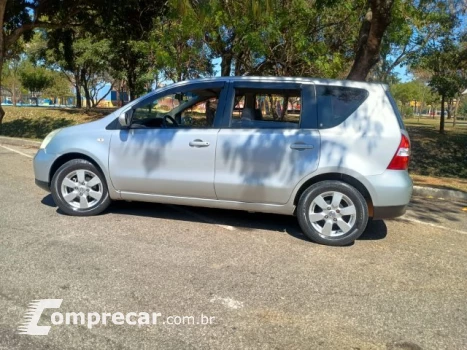 LIVINA - 1.6 16V 4P MANUAL
