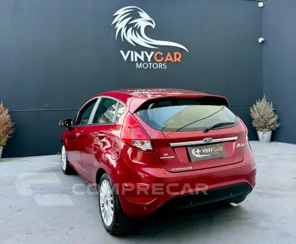FIESTA 1.6 Titanium Hatch 16V