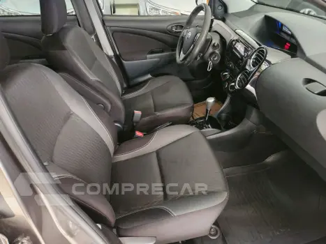 Etios Hatch 1.5 16V 4P FLEX X PLUS AUTOMÁTICO