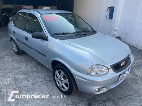 CLASSIC 1.0 MPFI Sedan 8V