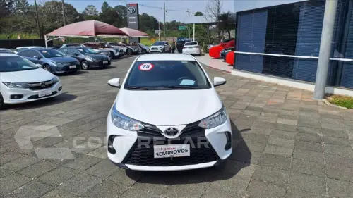 Toyota YARIS 1.5 16V FLEX SEDAN XL MULTIDRIVE 4 portas