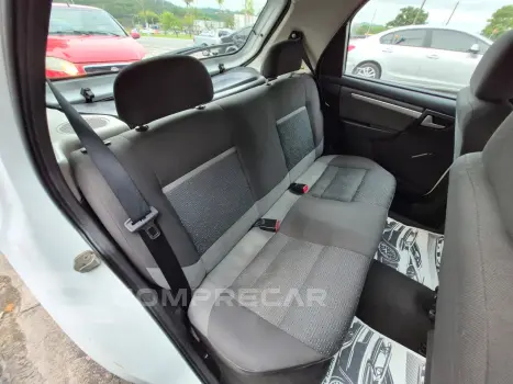CELTA 1.0 MPFI LT 8V