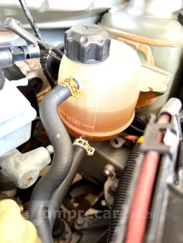 renault logan expression Hi-flex 1.6 8v 4p 2013