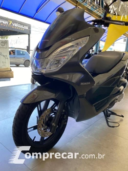 HONDA PCX 150 DLX