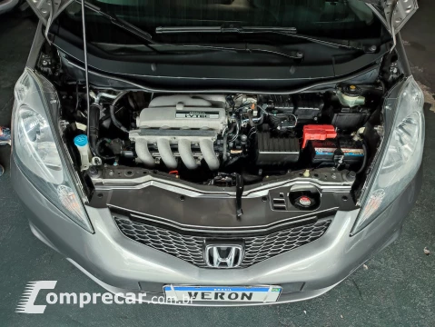 Honda FIT 1.4 LX 8V 4 portas