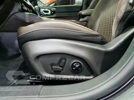 COMMANDER OVERLAND T270 1.3 TB FLEX AUT