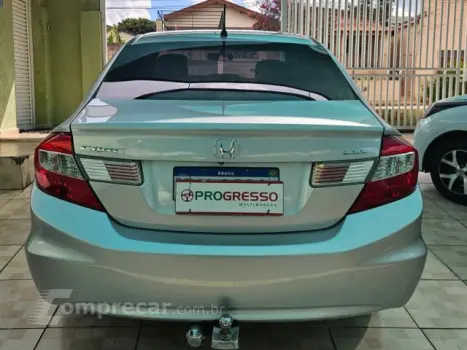 CIVIC - 1.8 LXS 16V 4P AUTOMÁTICO