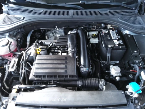 JETTA 1.4 250 TSI TOTAL FLEX R-LINE TIPTRONIC
