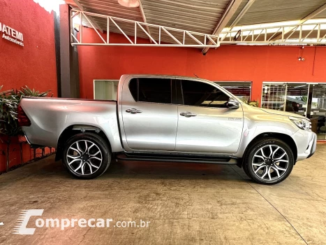 HILUX 2.8 SRX 4X4 CD 16V DIESEL 4P AUTOMÁTICO