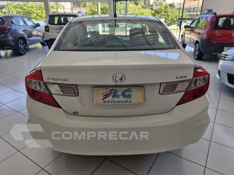 Civic 1.8 16V 4P LXS AUTOMÁTICO