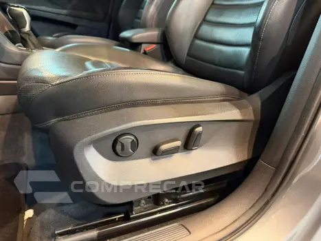 Taos 1.4 250 Tsi Total Flex Highline Automático