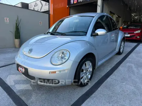 Volkswagen New Beetle 2.0 Mi Mec. 2 portas