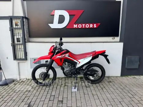 XR TORNADO 300L