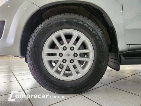 Hilux SW4 3.0 16V 4P SRV 4X4 TURBO DIESEL AUTOMÁTICO