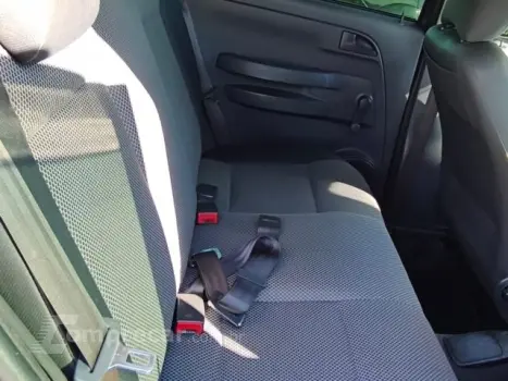 FOX - 1.0 MI 8V 4P MANUAL