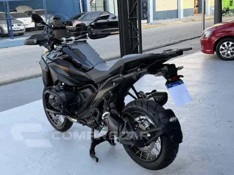 R 1300 GS TRIPLE BLACK