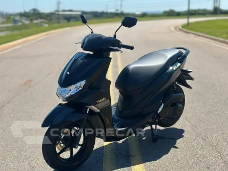 Yamaha FLUO 125