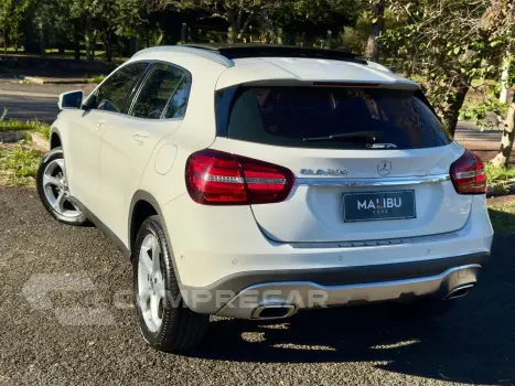 GLA 200 1.6 CGI Enduro 16V Turbo