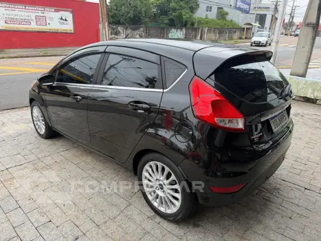 FIESTA 1.6 Titanium Hatch 16V