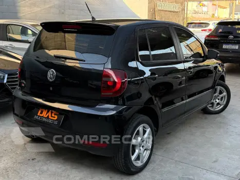 FOX 1.6 MI HIGHLINE 8V FLEX 4P AUTOMATIZADO