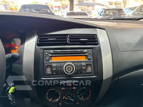 LIVINA - 1.8 S 16V 4P AUTOMÁTICO