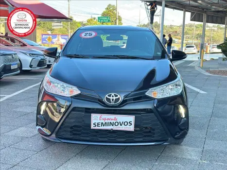 Toyota YARIS 1.5 16V FLEX XL MULTIDRIVE 4 portas